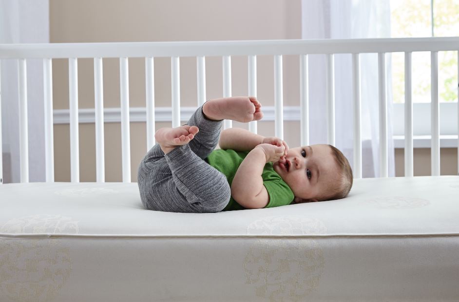  تشک نوزاد یا کودک چقدر باید ارتفاع داشته باشد؟